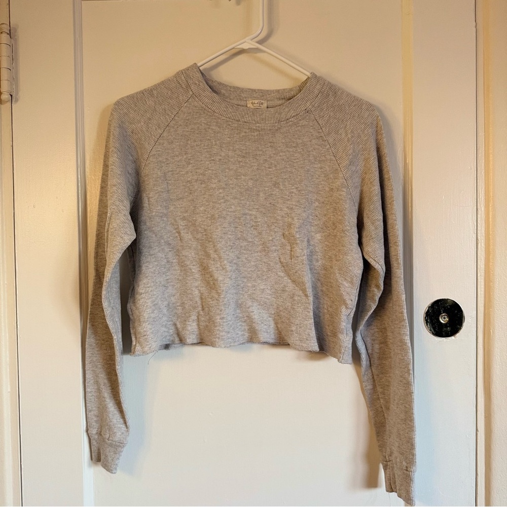 Brandy Melville Gray Cropped Sweatshirt